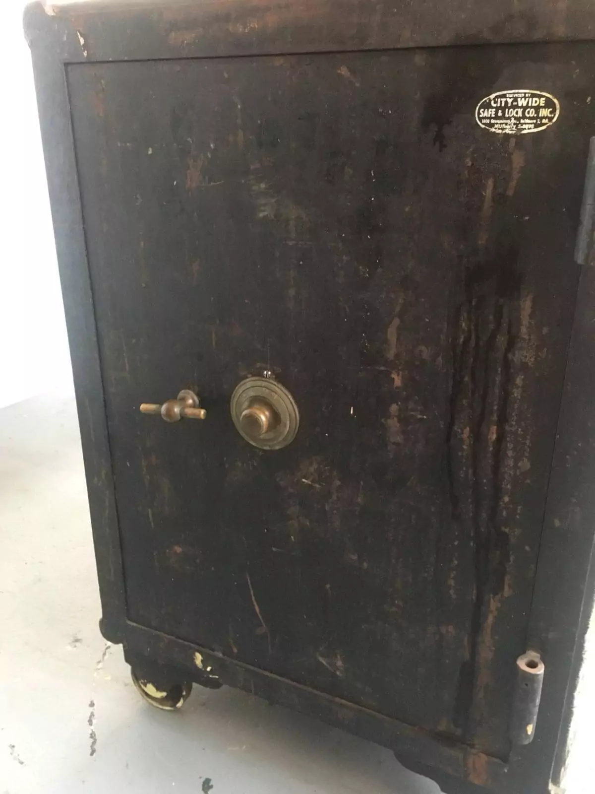 Old Safe